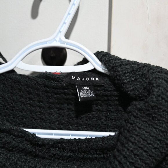 knitted sweater blue in color brand name Majora Made in Banladesh Size Med - Picture 5 of 5